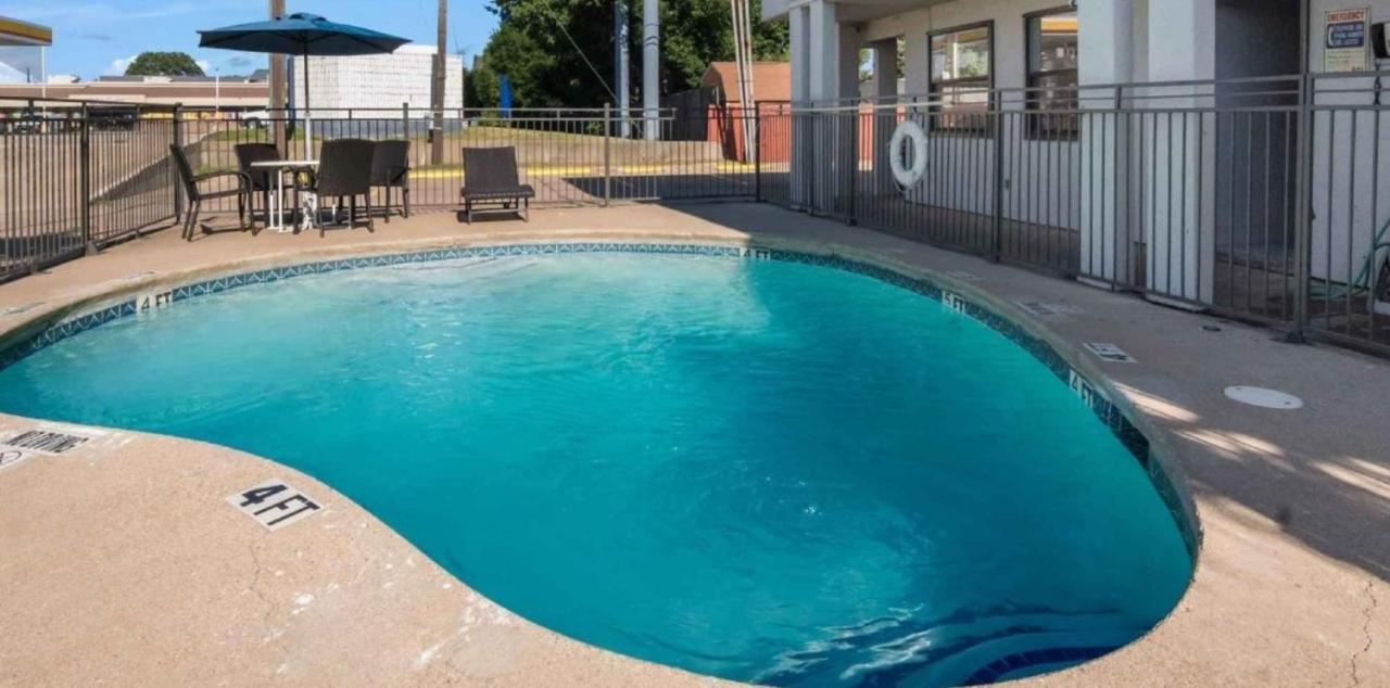 Motel 6 Irving - Loop 12 Ngoại thất bức ảnh