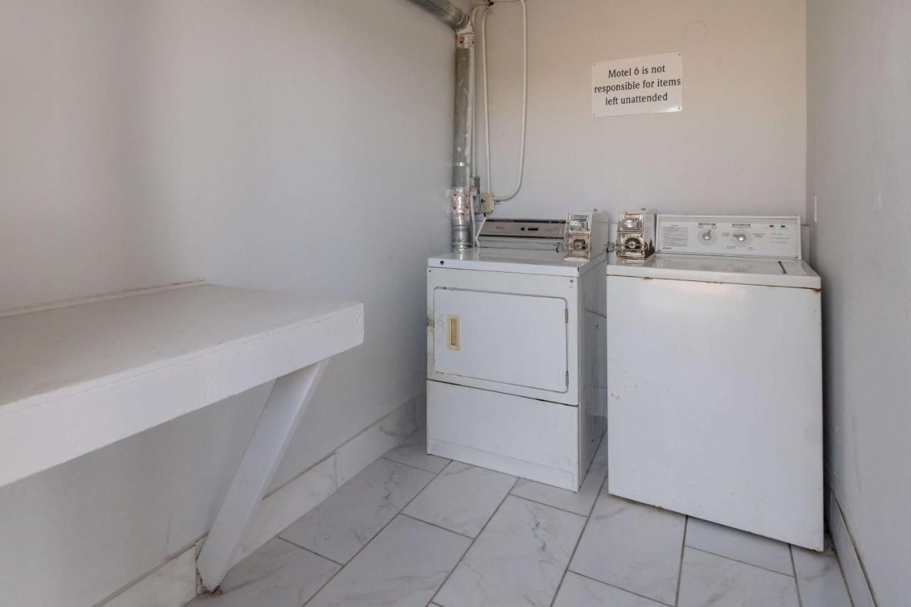 Motel 6 Irving - Loop 12 Ngoại thất bức ảnh