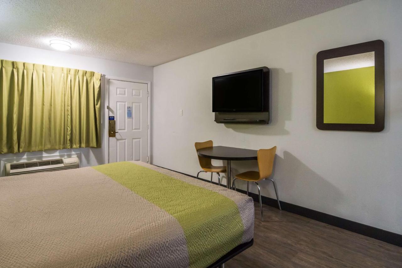 Motel 6 Irving - Loop 12 Ngoại thất bức ảnh